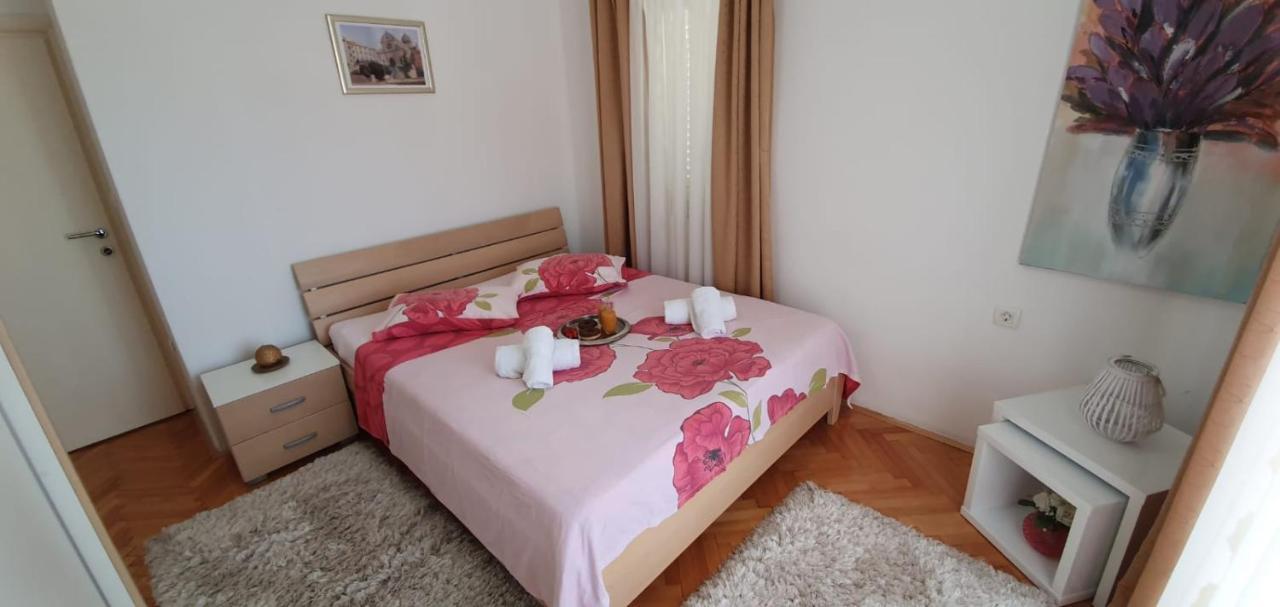 Apartments Agata Šibenik Eksteriør billede